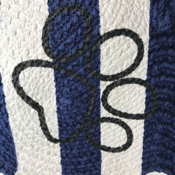 HOST PICK⭐️ Striped Blue & White Striped 100% Cotton Bone-Shaped Dog Dinner Mat - Picture 4 of 9